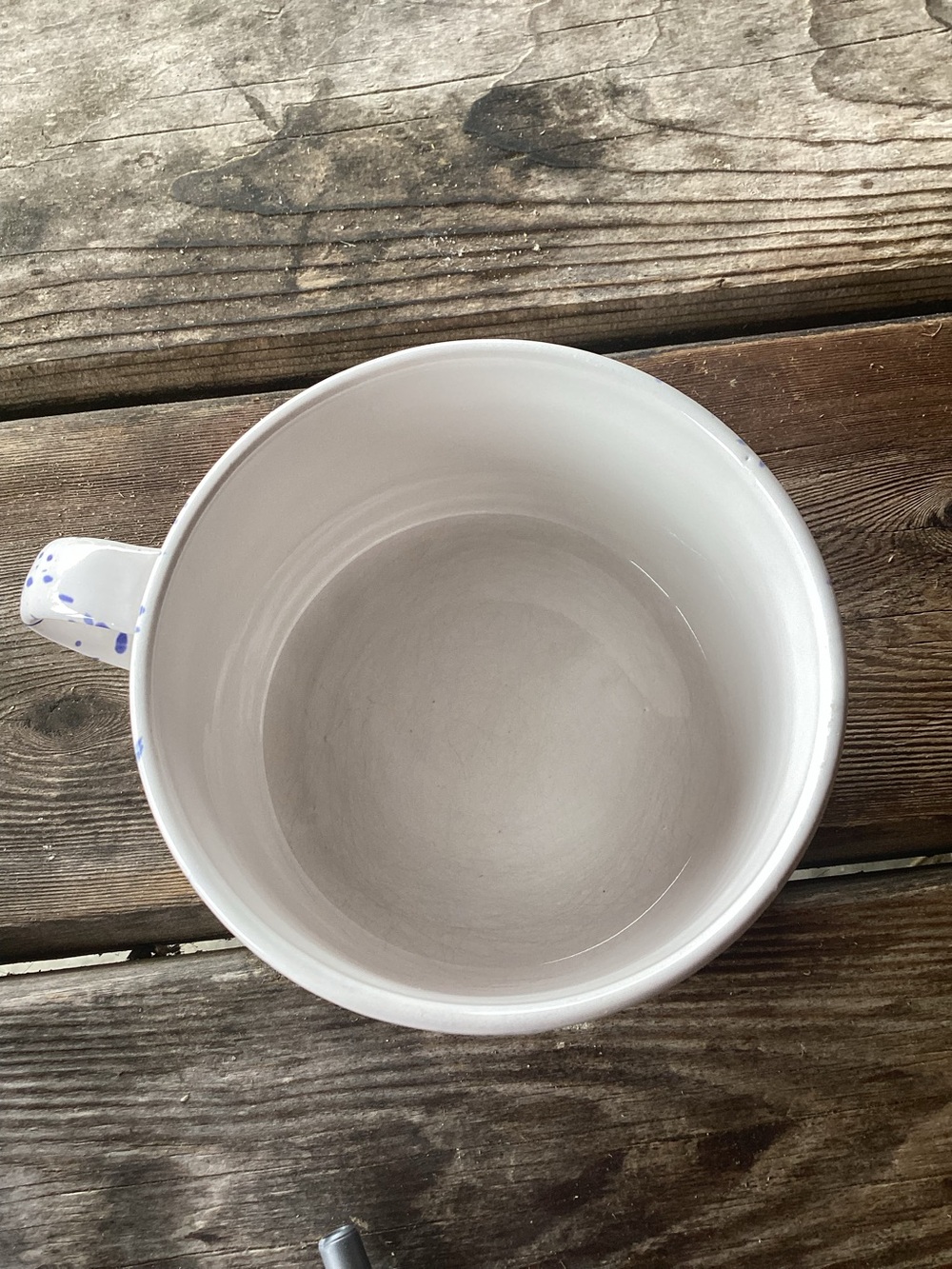 Mug and Plate in Ceramic Splatter Pattern - Picture 5 of 10